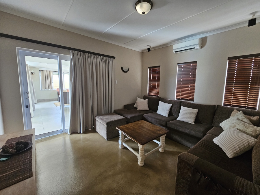 Commercial Property for Sale in Vincent Eastern Cape